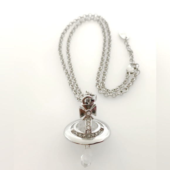 Vivienne Westwod Nana crystal orb Tear Drop necklace in silver. - Picture 3 of 6